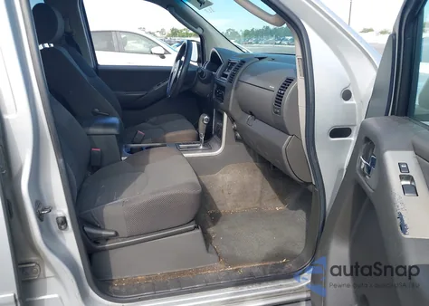 2005 Nissan Pathfinder Xe from USA, damaged, VIN 5N1AR18U55C761860